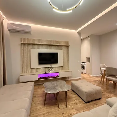 Luxury At Delijorgji Complex 10 *
