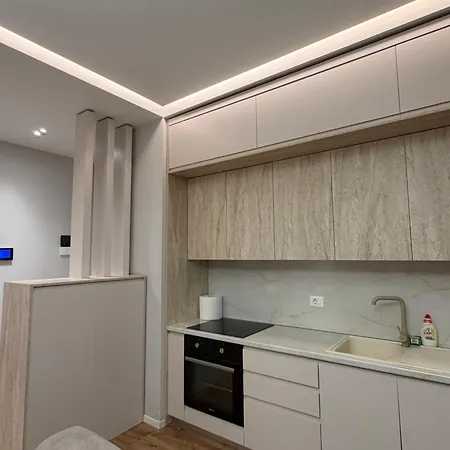 Luxury At Delijorgji Complex 10 * Tiran